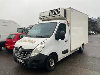 skadebil vrachtwagen Renault Master 2.3 Koelwagen 2019/8