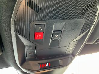 Opel Astra 1.2 Turbo GS picture 19