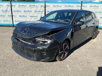 Vaurioauto  passenger cars Opel Astra Sports Tourer 1.2 Turbo (96kW) GS 2025/2