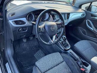 Opel Astra Sports Tourer 1.2 Turbo (96kW) picture 5