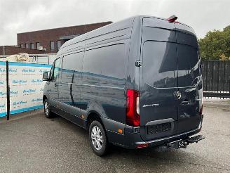 Mercedes Sprinter 317 CDI RWD PRO L2H2 LEDER NAV AUTO 3.5T TREKHAAK BPM VRIJ! picture 3