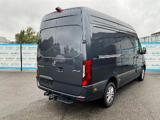 Mercedes Sprinter 317 CDI RWD PRO L2H2 LEDER NAV AUTO 3.5T TREKHAAK BPM VRIJ! picture 4