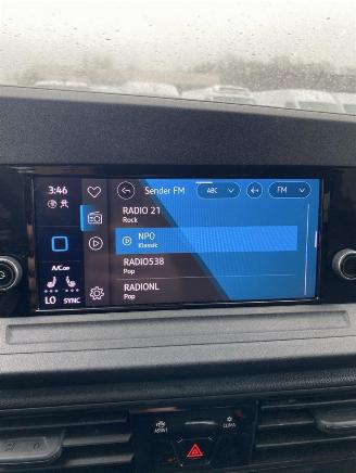 Volkswagen Caddy Life 2.0 TDi (90kW) Cool & Sound-pakket picture 19