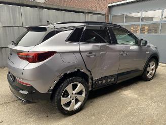 Opel Grandland X 1.2 Turbo (96kW) GS Line - Zijschade links- en rechtsachter - Schade linksvoor - Motor ok! picture 4