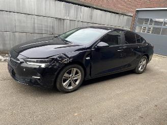 skadebil auto Opel Insignia  2021/8