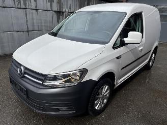 Damaged car Volkswagen Caddy Kasten Trendline BMT 2020/2