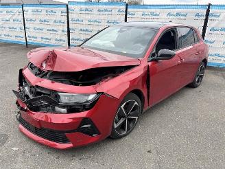 Voiture accidenté Opel Astra GS 96KW Panorama Automatik 2024/5