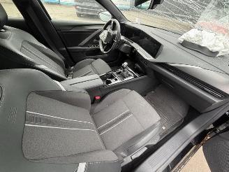 Opel Astra Sports Tourer GS 1.2 TURBO (96kW) Sports Tourer picture 13