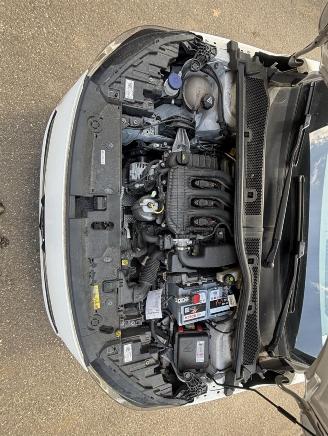 Opel Corsa 1.2 75ps Elegance + Nav. + Camera picture 5