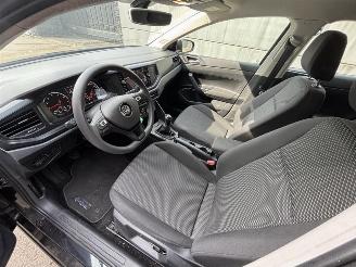 Volkswagen Polo 1.0 MPI Comfortline picture 20