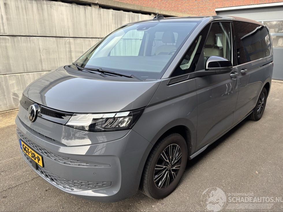 Volkswagen Multivan T7 DSG 5p | NAV | Dubbele schuifdeur | App connect | Dig. Cockpit
