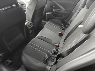 Opel Astra GS Plug-in Hybrid 180 PK Matrix picture 10