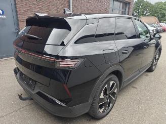 Opel Grandland (X) 1.2 48V Mild-Hybrid 107 kW GS picture 3