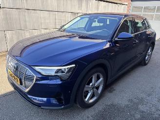krockskadad bil auto Audi E-tron 50 quattro edition 71 kWh Storing SOH 91.11% 2021/1