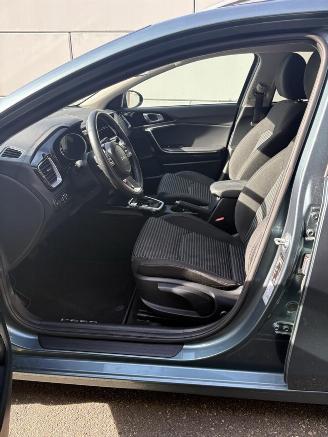 Kia Ceed Attract SW Automatik 1.4 Turbo picture 6