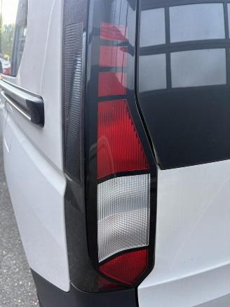 Volkswagen Caddy Life 75 KW 5 Sitzer picture 6