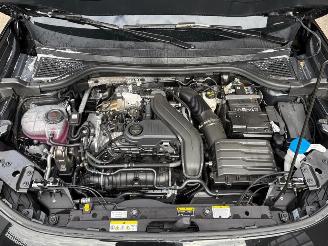 Volkswagen T-Roc 1.5 eTSI 110 kW R-Line picture 9