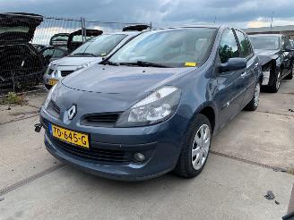 krockskadad bil auto Renault Clio  2006/1