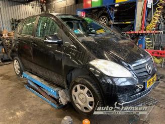 Coche siniestrado Mercedes A-klasse A (W169), Hatchback, 2004 / 2012 1.5 A-160 2009/8