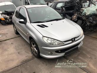 demontáž osobní automobily Peugeot 206 206 (2A/C/H/J/S), Hatchback, 1998 / 2012 1.4 16V 2006/1