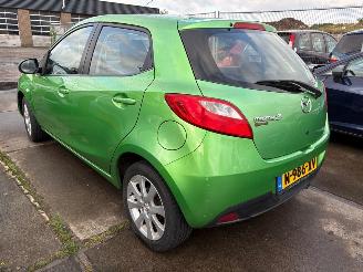 Mazda 2  picture 5