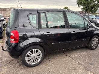 Renault Modus  picture 4
