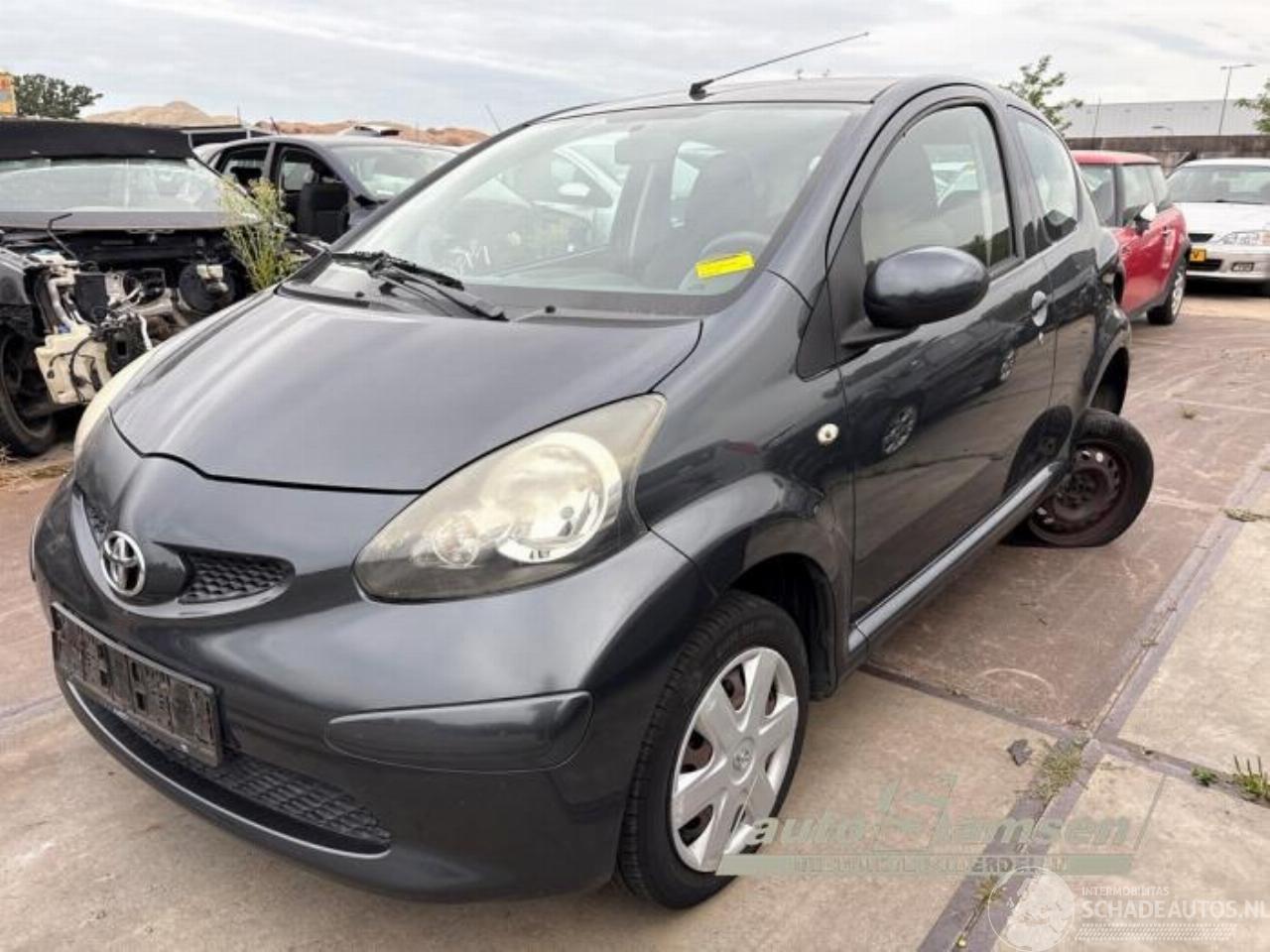 Toyota Aygo Aygo (B10), Hatchback, 2005 / 2014 1.0 12V VVT-i