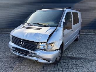 damaged passenger cars Mercedes Vito  2002/11