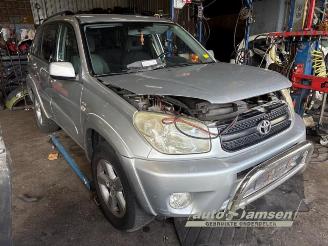 Toyota Rav-4 RAV4 (A2), Terreinwagen, 2000 / 2005 2.0 16V VVT-i 4x4 picture 3