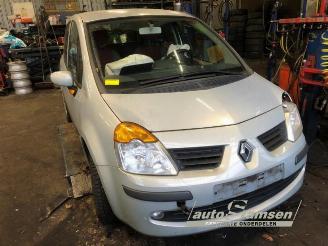 Uttjänta bilar auto Renault Modus Modus/Grand Modus (JP), MPV, 2004 / 2012 1.6 16V 2005/12