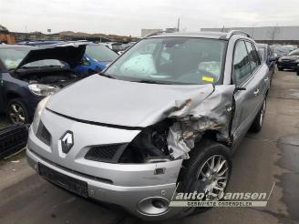 krockskadad bil bedrijf Renault Koleos Koleos I, SUV, 2008 / 2017 2.5 16V 2009/1