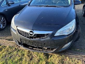 Opel Astra Astra J Hatchback - 1.4 16V ecoFLEX Hatchback 4Dr Benzine 1.398cc 74kW (101pk) FWD 2009-12/2015-10 (PC6EB; PC6ET; PD6EB; PD6ET; PE6EB; PF6EB) A14XER picture 5