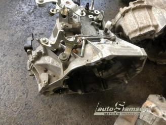 Suzuki Celerio Celerio (LF), Hatchback 5-drs, 2014 1.0 12V Dualjet picture 19