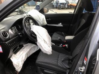 Suzuki Vitara  picture 6