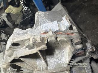 Fiat 500 500/595/695, Hatchback, 2008 1.4 T-Jet 16V picture 16