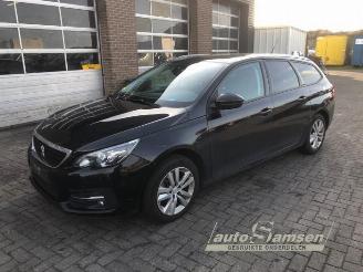 Vrakbiler auto Peugeot 308 308 SW (L4/L9/LC/LJ/LR), Combi 5-drs, 2014 / 2021 1.2 12V e-THP PureTech 110 2018/2