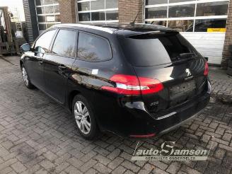 Peugeot 308 308 SW (L4/L9/LC/LJ/LR), Combi 5-drs, 2014 / 2021 1.2 12V e-THP PureTech 110 picture 6