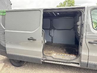 Renault Trafic Trafic (1FL/2FL/3FL/4FL) Van 2014 - 1.6 dCi Twin Turbo Bestel  Diesel 1.598cc 89kW (121pk) FWD 2015-07  R9M413; R9MH4 picture 11