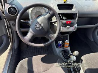 Toyota Aygo Aygo (B10), Hatchback, 2005 / 2014 1.0 12V VVT-i picture 7