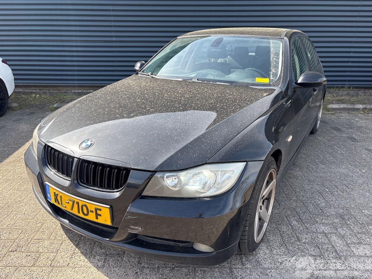 BMW 3-serie 3 serie (E90) Sedan 2005 / 2011 - 318i 16V Sedan 4Dr Benzine 1.995cc 95kW (129pk) RWD 2005-09/2007-08 (PF71; PF72; VA51; VA52; VG51; VG52) N46B20B