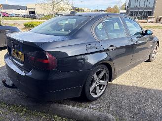 BMW 3-serie 3 serie (E90) Sedan 2005 / 2011 - 318i 16V Sedan 4Dr Benzine 1.995cc 95kW (129pk) RWD 2005-09/2007-08 (PF71; PF72; VA51; VA52; VG51; VG52) N46B20B picture 5