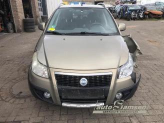 Fiat Sedici Sedici (189), SUV, 2006 / 2014 1.6 16V Emotion 4x4 picture 2