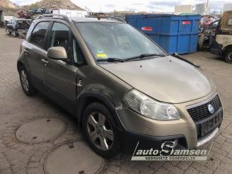 Fiat Sedici Sedici (189), SUV, 2006 / 2014 1.6 16V Emotion 4x4 picture 3