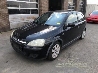 Vrakbiler auto Opel Corsa Corsa C (F08/68), Hatchback, 2000 / 2009 1.4 16V Twin Port 2004/3