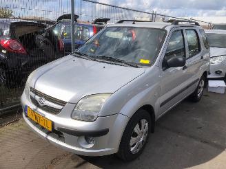 skadebil auto Suzuki Ignis Airco - New Ignis (MH) Hatchback 5-drs 2003 / 2007 - 1.3 16V Hatchback 4Dr Benzine 1.328cc 69kW (94pk) FWD 2003-09/2007-12 (MHX51) M13AVVT 2004/2