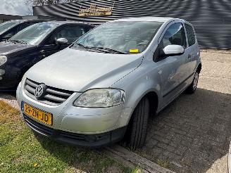 Auto incidentate Volkswagen Fox Fox (5Z) Hatchback 2005 / 2012 - 1.2 Hatchback  Benzine 1.198cc 40kW (54pk) FWD 2005-04/2011-07 (5Z) BMD 2008/4