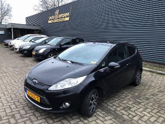 Ford Fiesta 1.6 TDCI - Fiesta 6 (JA8) Hatchback 2008 / 2017 - 1.6 TDCi 16V 95 Hatchback  Diesel 1,560cc 70kW (95pk) FWD 2010-02/2015-12  TZJB picture 2