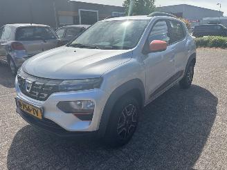skadebil auto Dacia Spring Spring Hatchback 2020 - 45 Hatchback  Elektrisch  33kW (45pk) RWD 2020-10 (BV2M1) 4DB401 2021/12