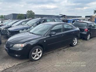 Uttjänta bilar auto Mazda 3 3 (BK12), Sedan, 2003 / 2009 1.6i 16V 2004/6