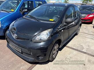 Purkuautot passenger cars Toyota Aygo Aygo (B10), Hatchback, 2005 / 2014 1.0 12V VVT-i 2013/7